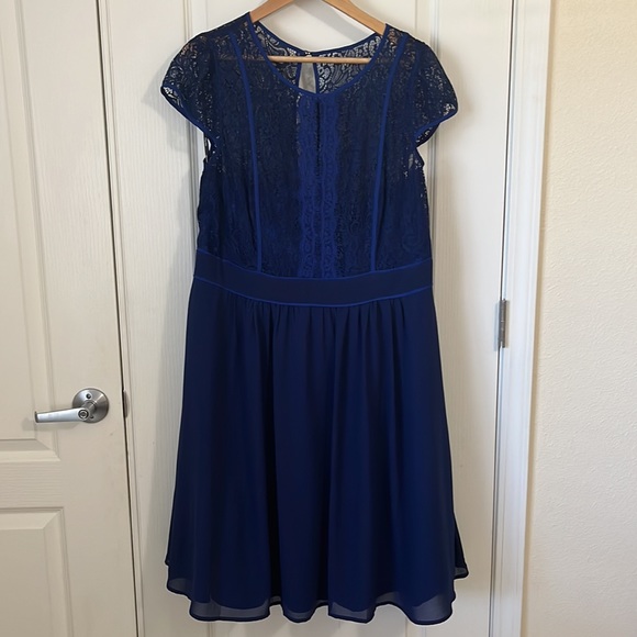 City Chic romantic rosa dress - Picture 5 of 8